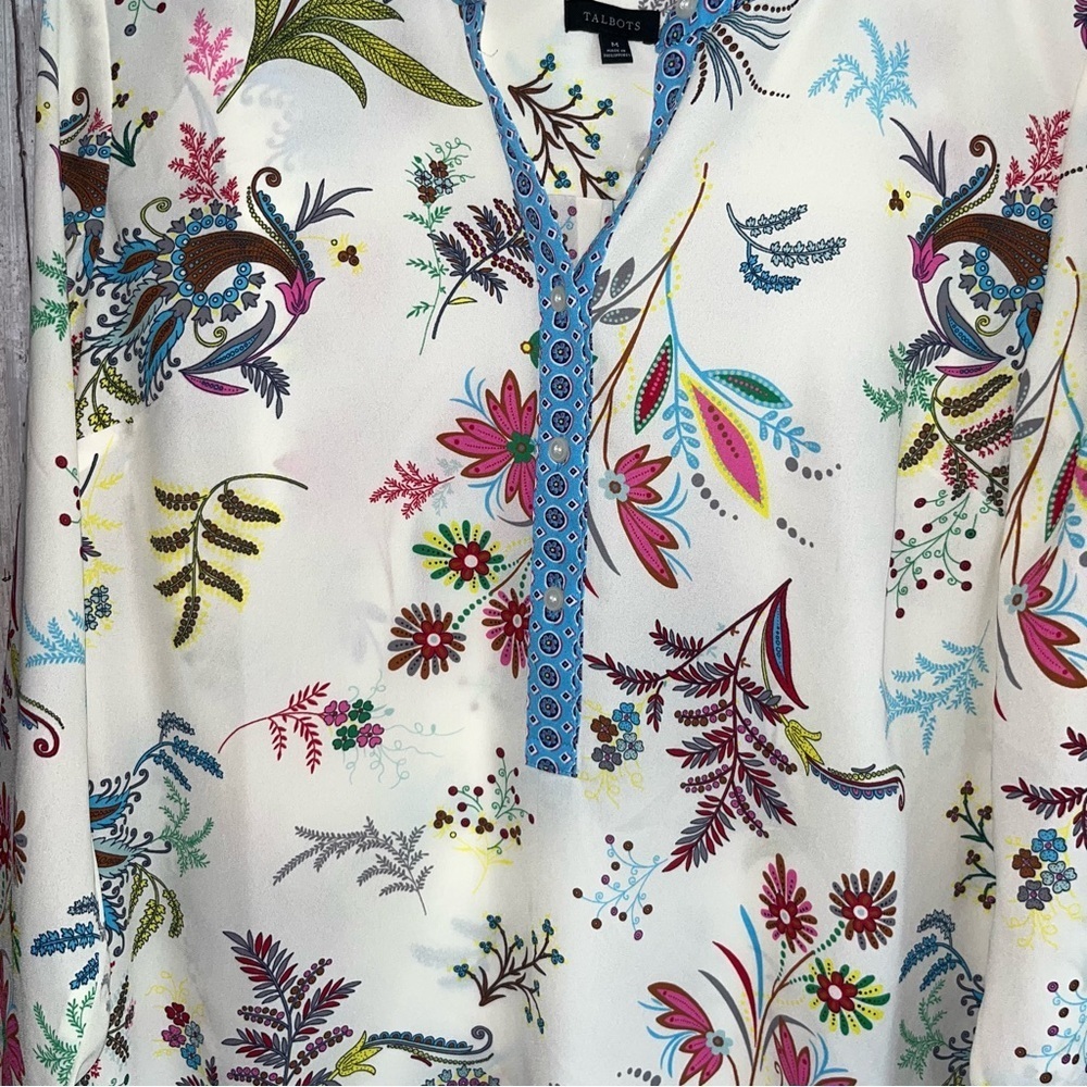 Talbots Dancing Floral Band Collar Popover - Picture 3 of 7